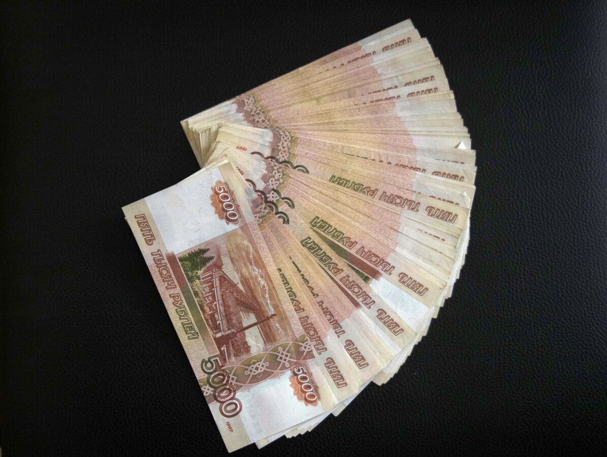 Застройщик будущей гостиницы на Гребном канале выкупил ресторан «Робинзон» - фото 1