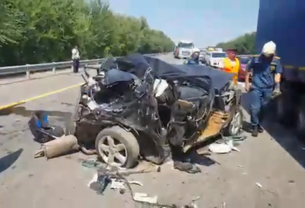 В Аксайском районе из-за массового ДТП на М-4 «Дон» образовалась 10-километровая пробка