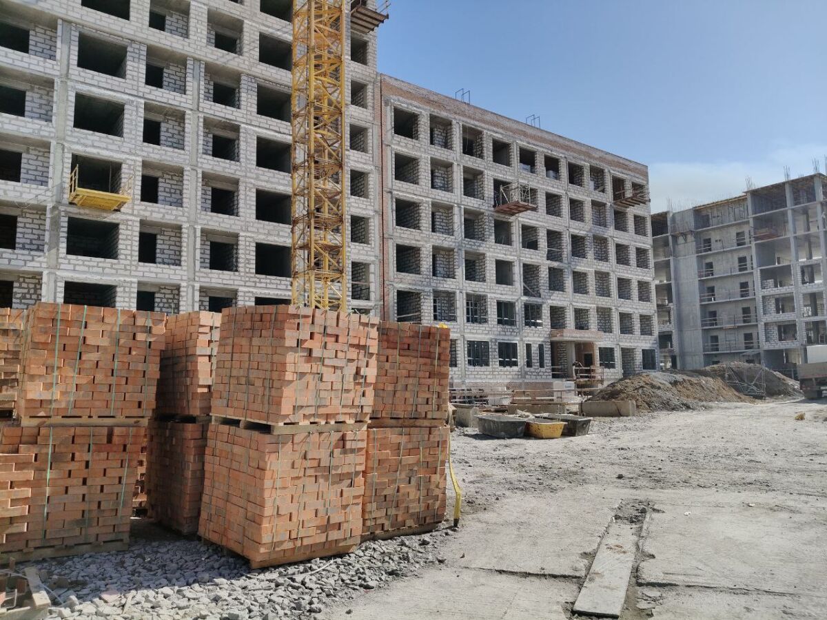 В России планируют внедрить ИИ во все циклы строительства до 2030 года - фото 1