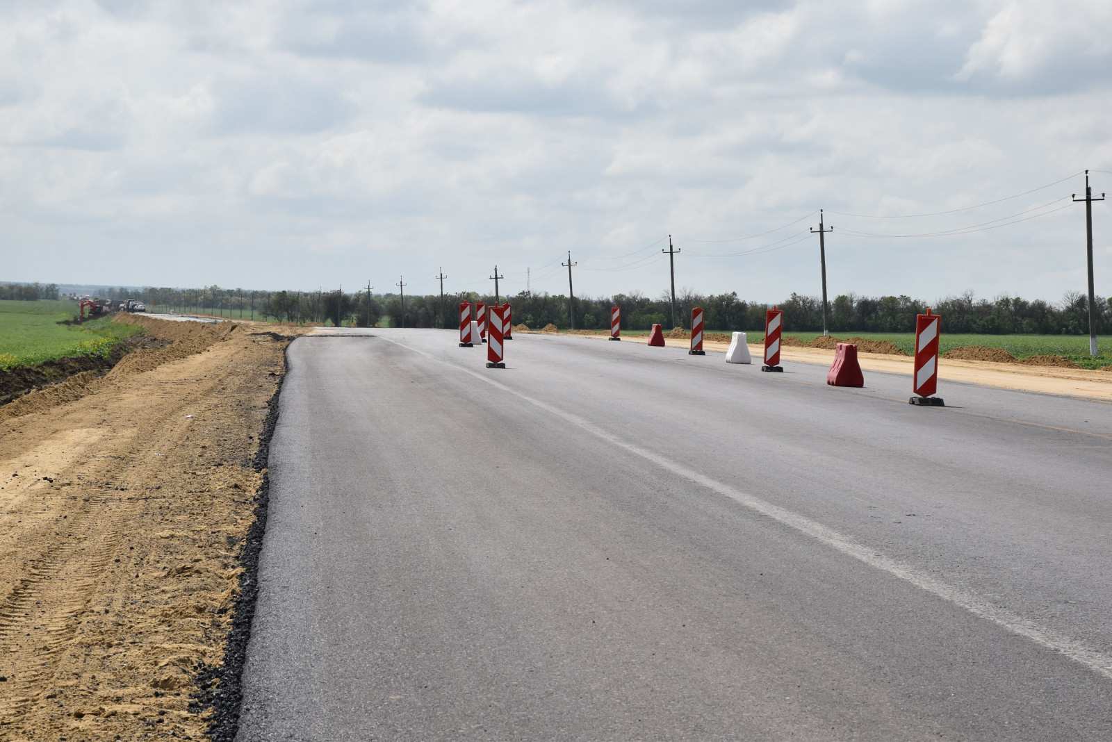 Реконструкция трассы Азов — Староминская в Ростовской области завершится в июле 2023 года - фото 1