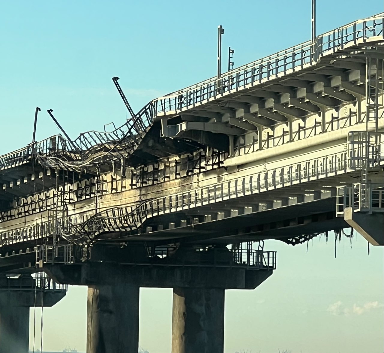 Названы точные сроки восстановления Крымского моста - фото 1