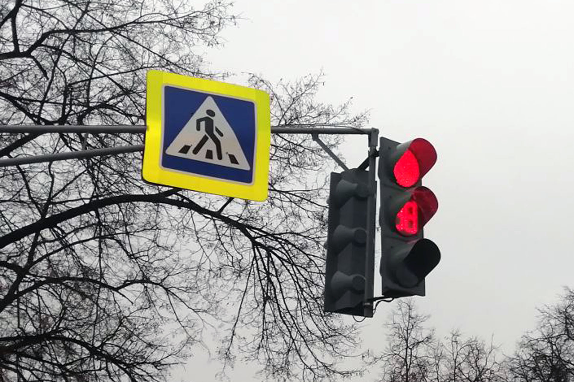 Пятидесяти сфетофорам в Нижнем Новгороде поменяли время работы