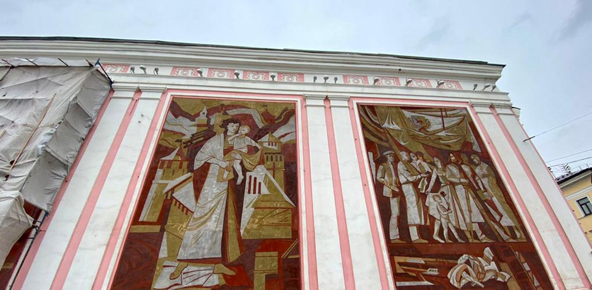 Реставрация триптиха «Связь времен» в Нижнем Новгороде завершена на 80% - фото 1